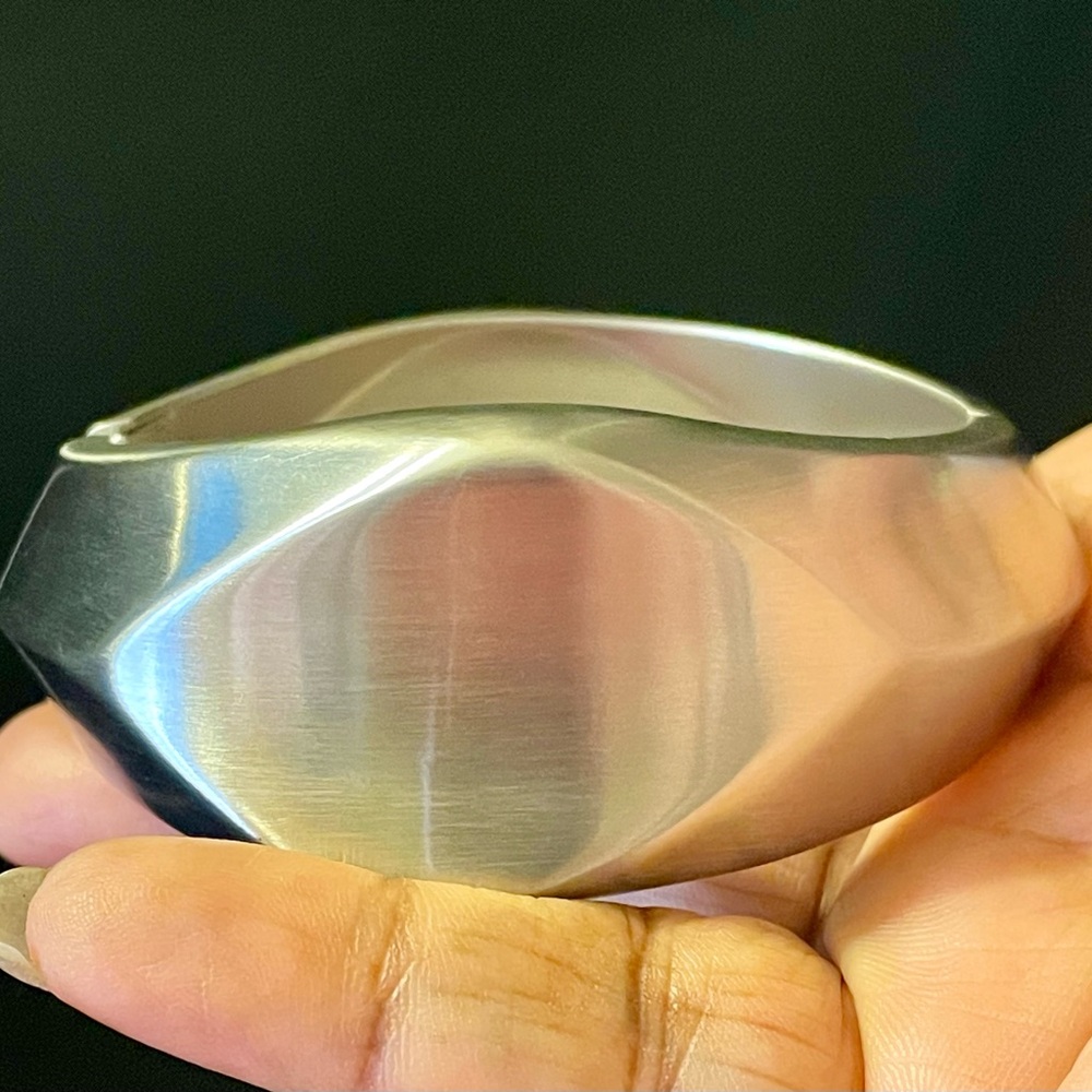 Modernist Geometric Stainless Steel Clamper Bangle Bracelet. Size 8